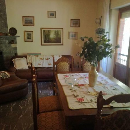 Апартаменти Casa Della Nonna Радікофані Екстер'єр фото